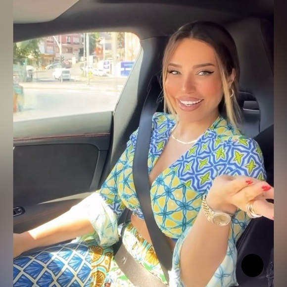 ZARA 🔥2 PIECE SET 🔥 BLOGGERS’ FAVORITE PRINT TOP WITH KNOT & WIDE LEG PANTS - Picture 7 of 16